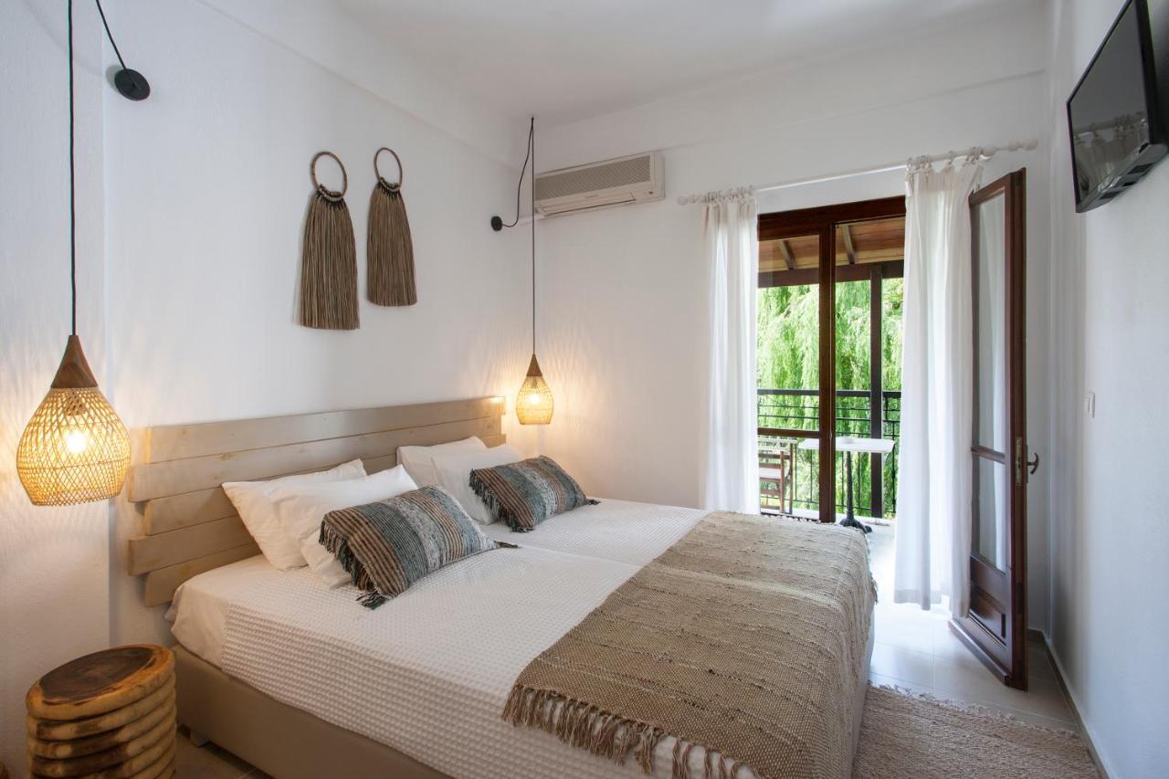 Paris Studios & Apartment Agia Paraskevi  Exterior photo