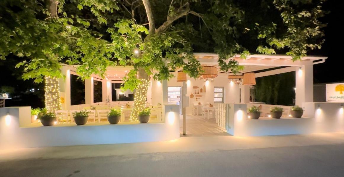 Paris Studios & Apartment Agia Paraskevi  Exterior photo